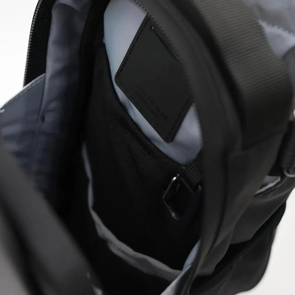Magnetic Gym Bottle Sling